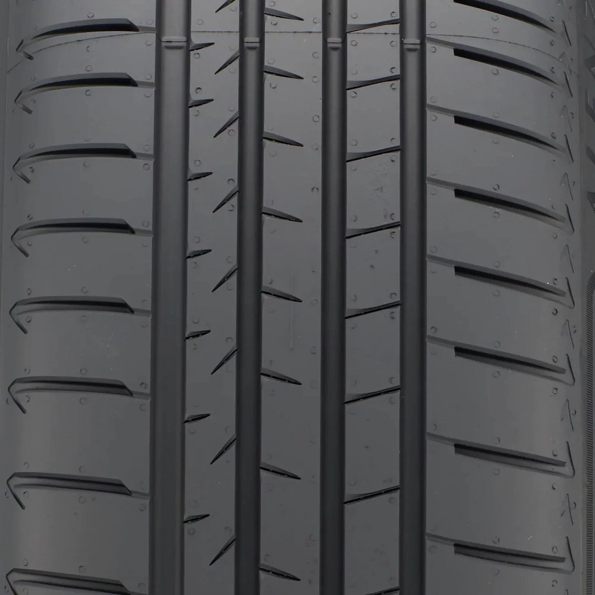 235/45R20 Bridgestone Alenza 001 UHP Summer 96W Passenger Tire - Image 4