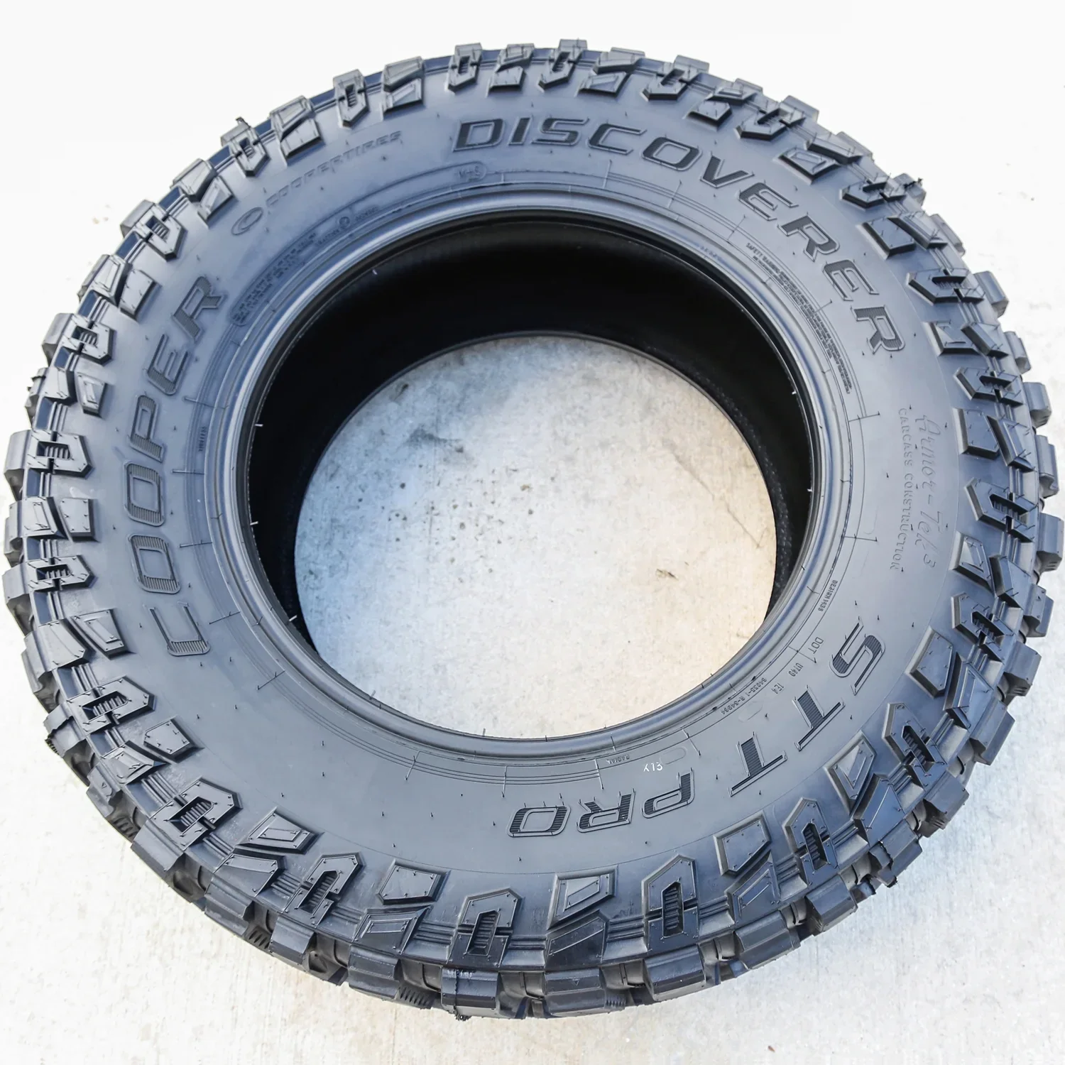 Discoverer STT Pro Mud Terrain LT35X12.50R20 125Q F Light Truck Tire - Image 5