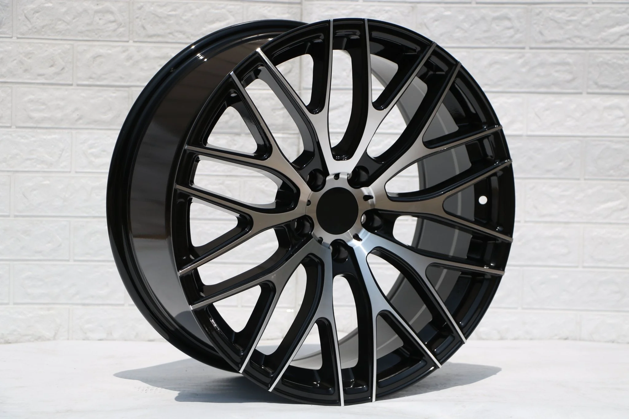 W008 D973 Black Machined Face 19x8.5 ET35 5x112/114.3 CB73.1 - Image 2