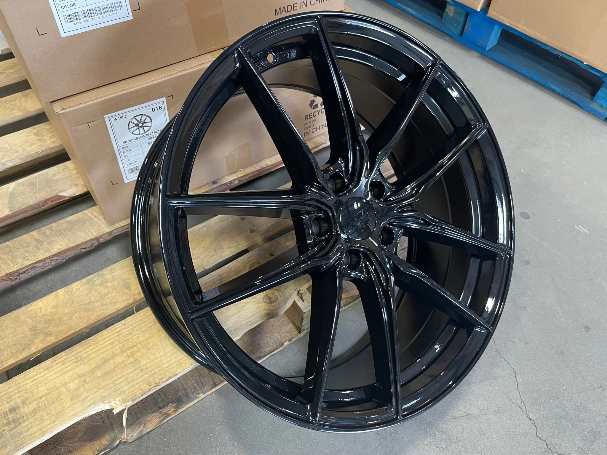 W1502 1662 Gloss Black 20x9.5 ET38 5x114.3 CB73.1 C030IPW-B - Image 5