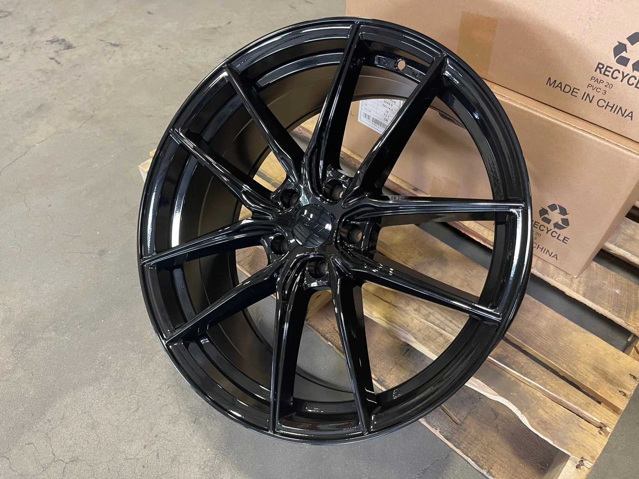 W1502 1662 Gloss Black 20x9.5 ET38 5x114.3 CB73.1 C030IPW-B - Image 6