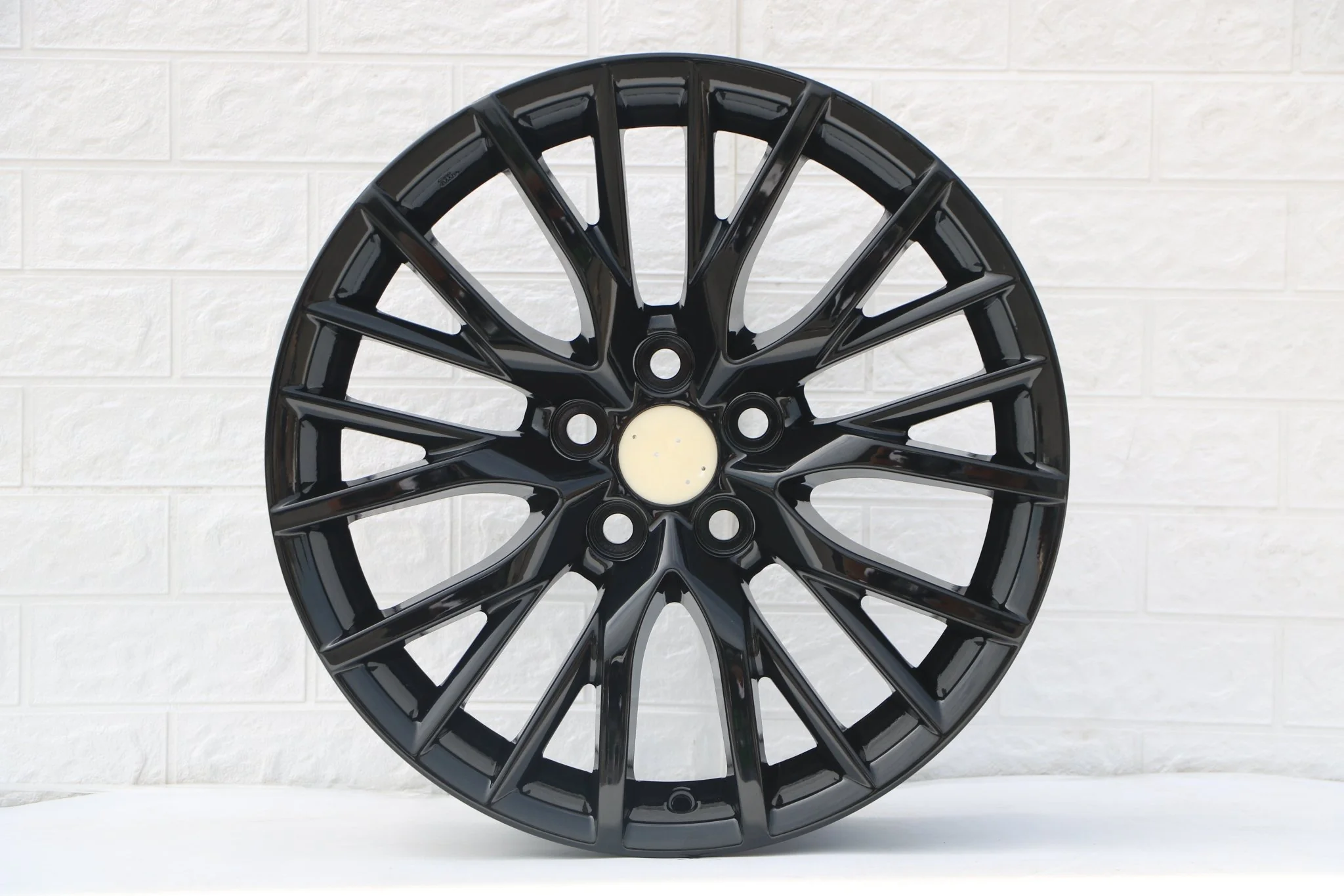 W241 D1260 Gloss Black 20x8.0 ET40 5x100 CB73.1 - Image 5