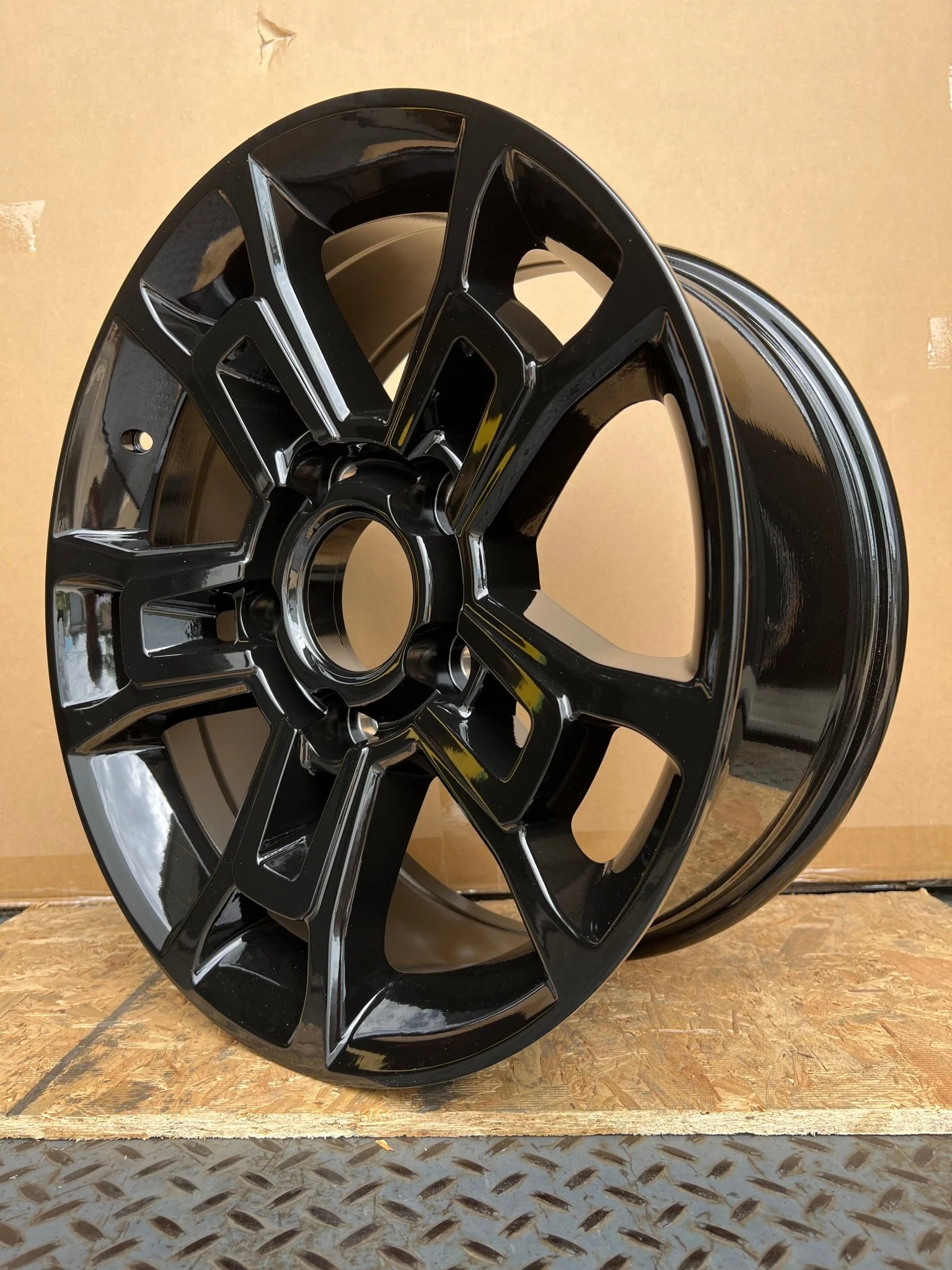 W253 XH298 Gloss Black 20x9.0 ET20 5x150 CB110 - Image 3
