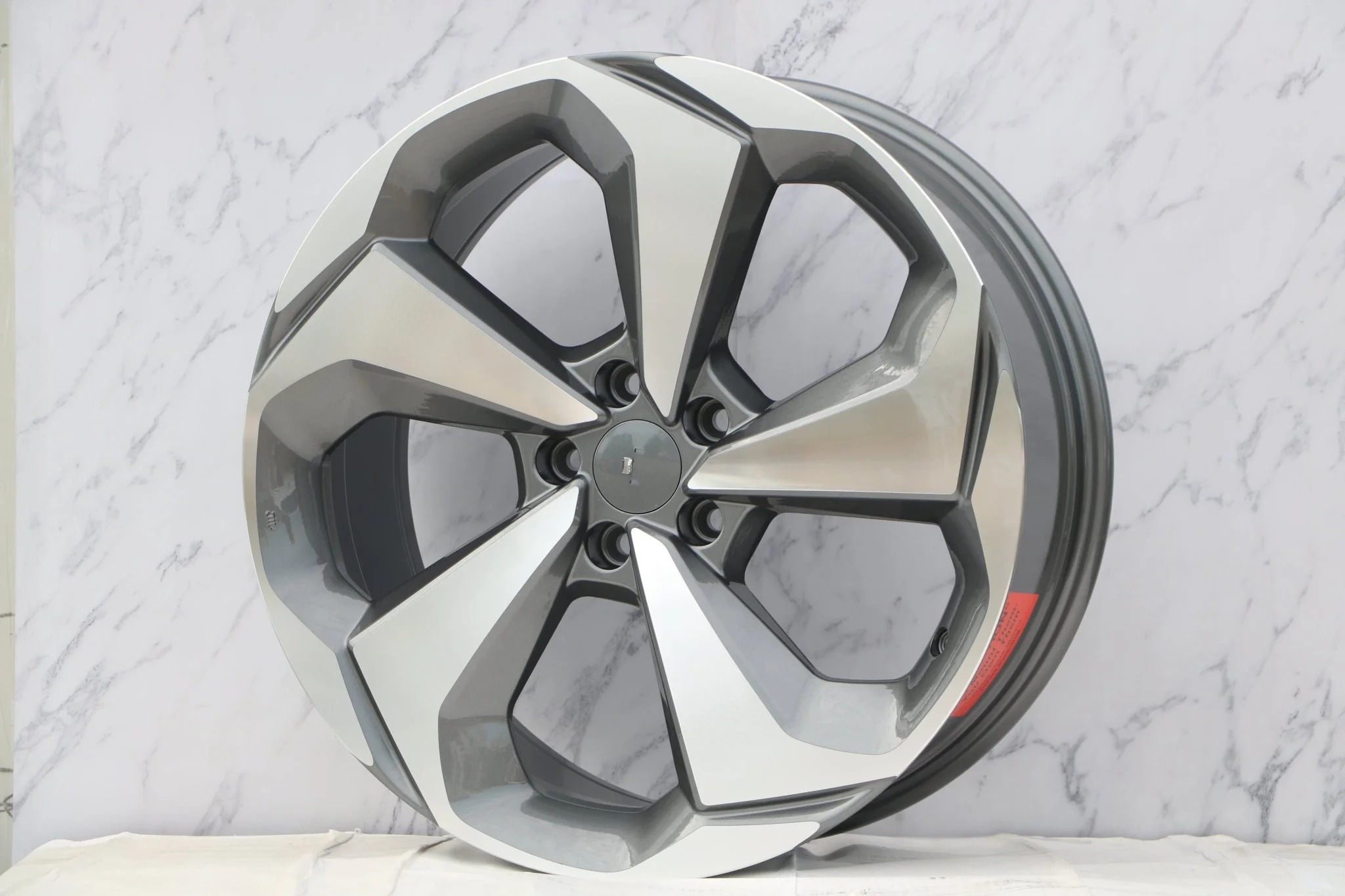 W320 2018 Gunmetal Machined Face 20x8.5 Et45 5x114.3 CB64.1 - Image 4