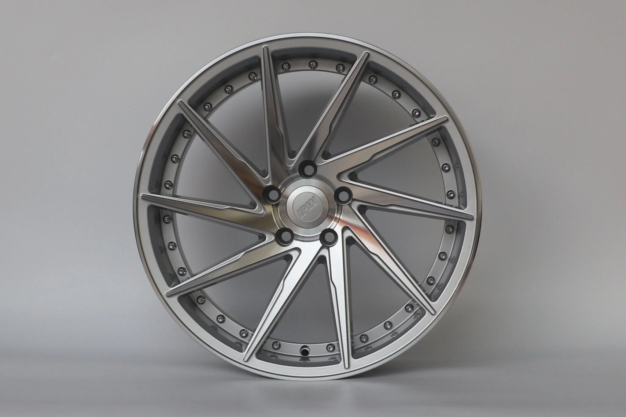 W511 Silver Machined Face 19x9.5 ET35 5x114.3 CB73.1 - Image 6