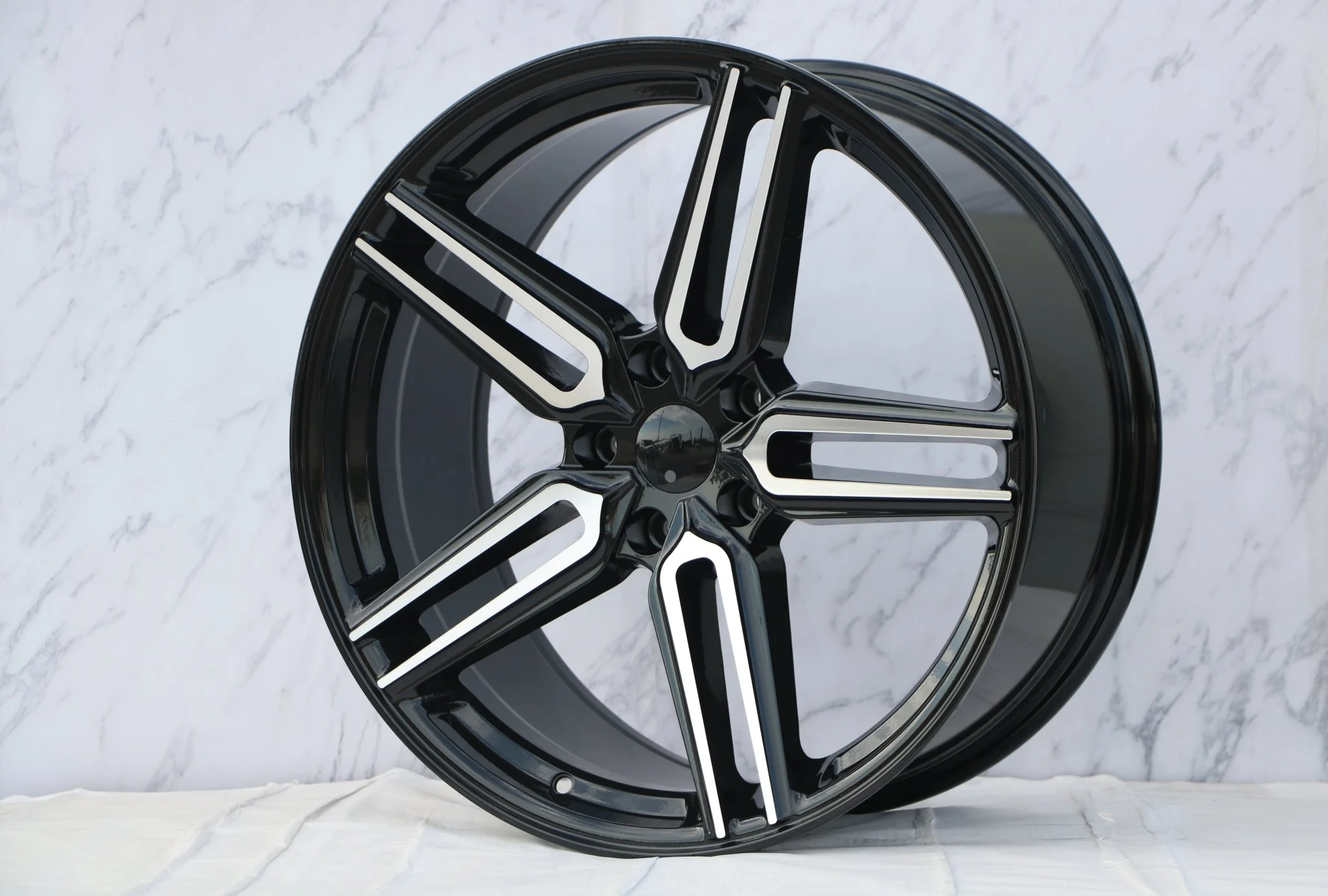 W522 Black Machined Face 20x9.0 ET35 5x120 CB72.5 - Image 5
