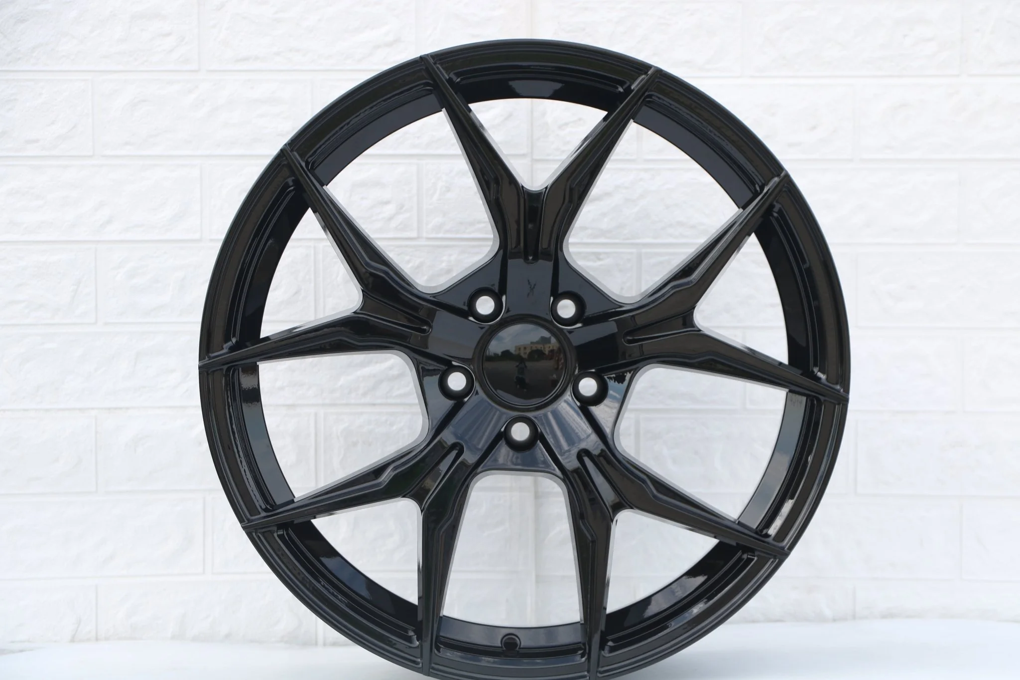 W531 Gloss Black 19x9.5 Et35 5x120 CB72.56 - Image 2