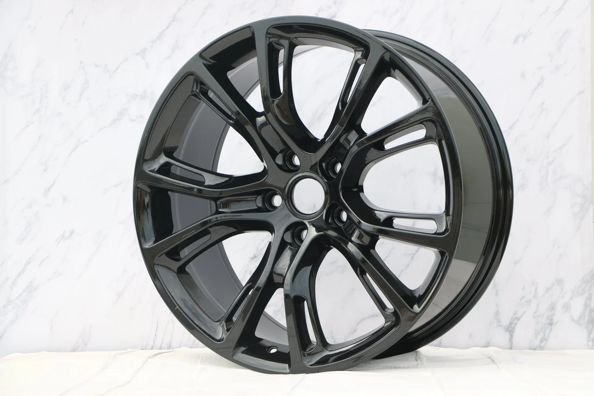 W568 1288 Gloss Black 20x9.5 ET32 5x127 CB71.5 - Image 8