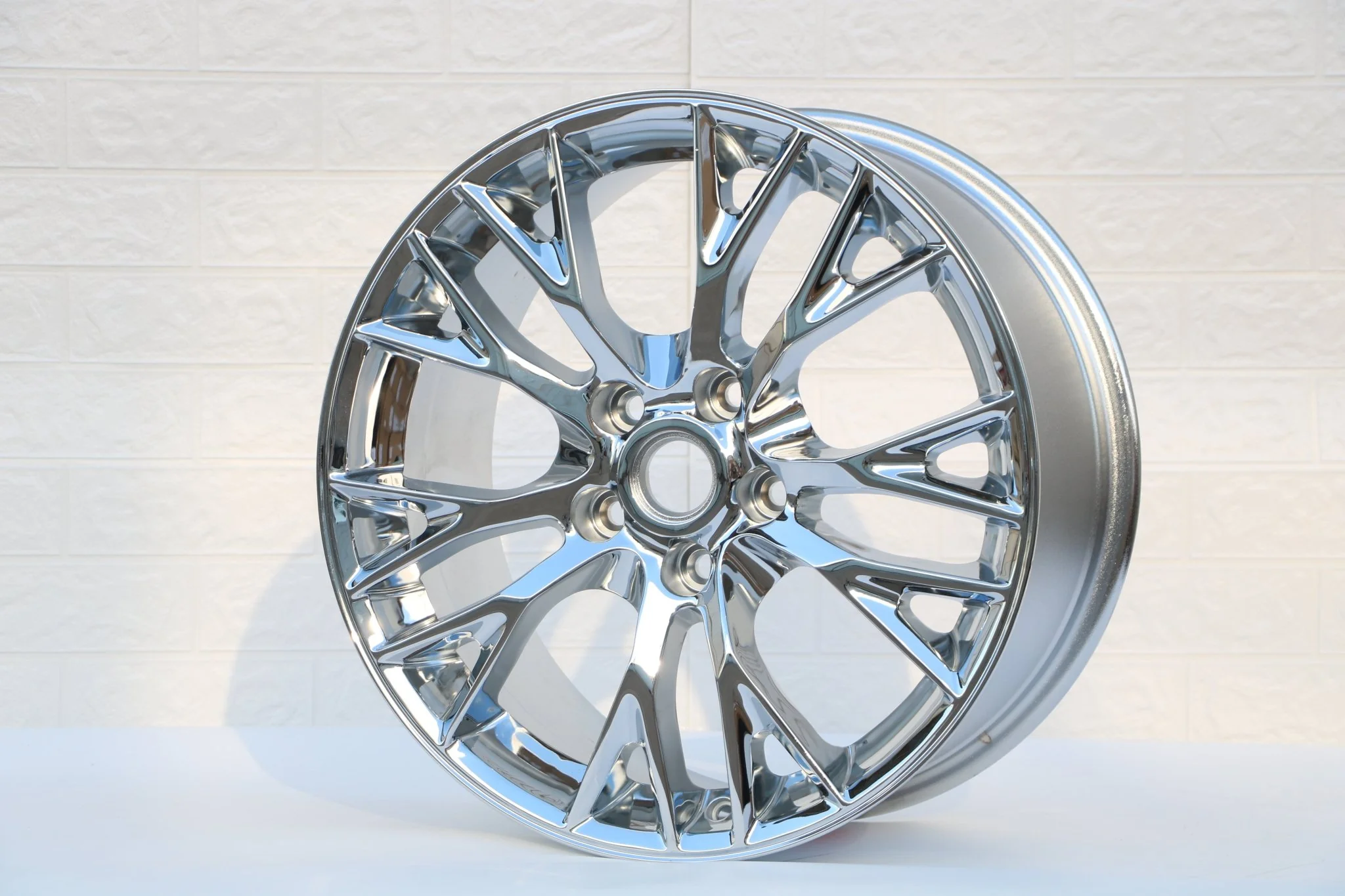 W591 Chome 19x10.0 ET79 CB70.3 5x120.7 C1187-C - Image 7