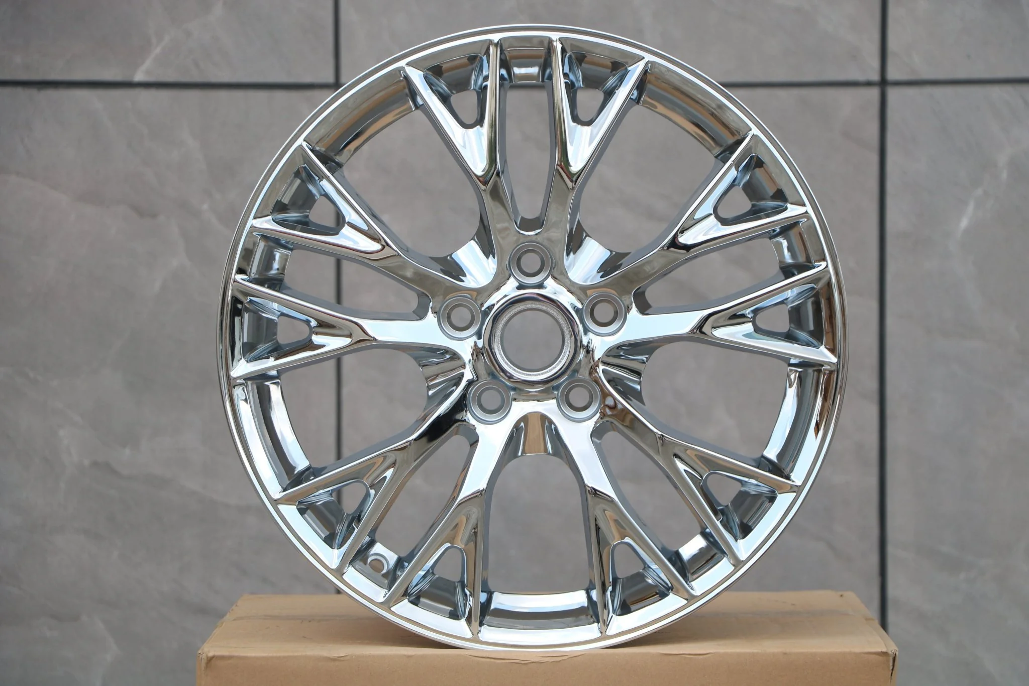 W591 Chrome 20x10.0 ET79 CB70.3 5x120.7 C2032-C - Image 4