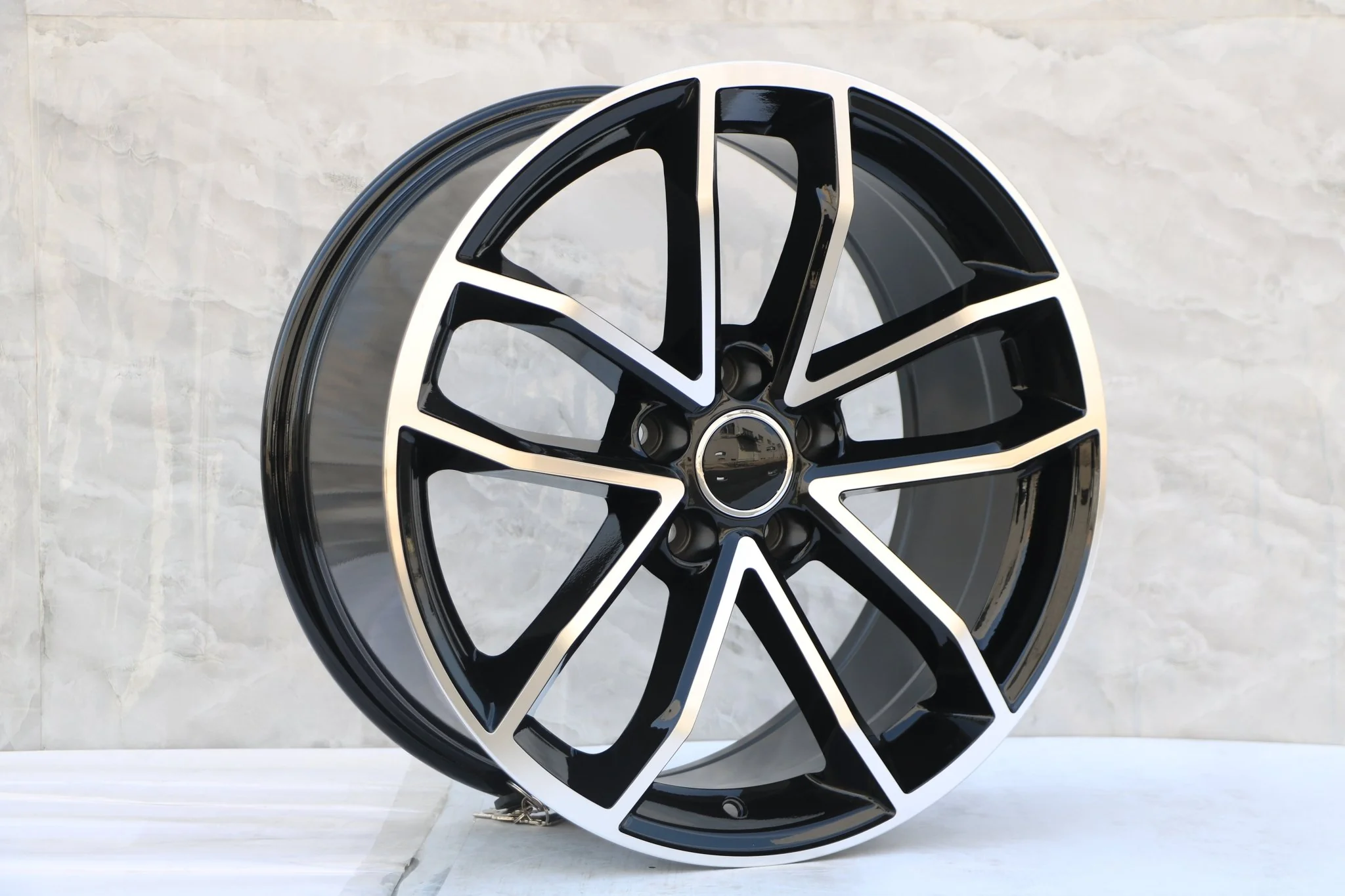 W603 Black Machined Face 19x8.5 ET35 5x112 CB66.6 - Image 6
