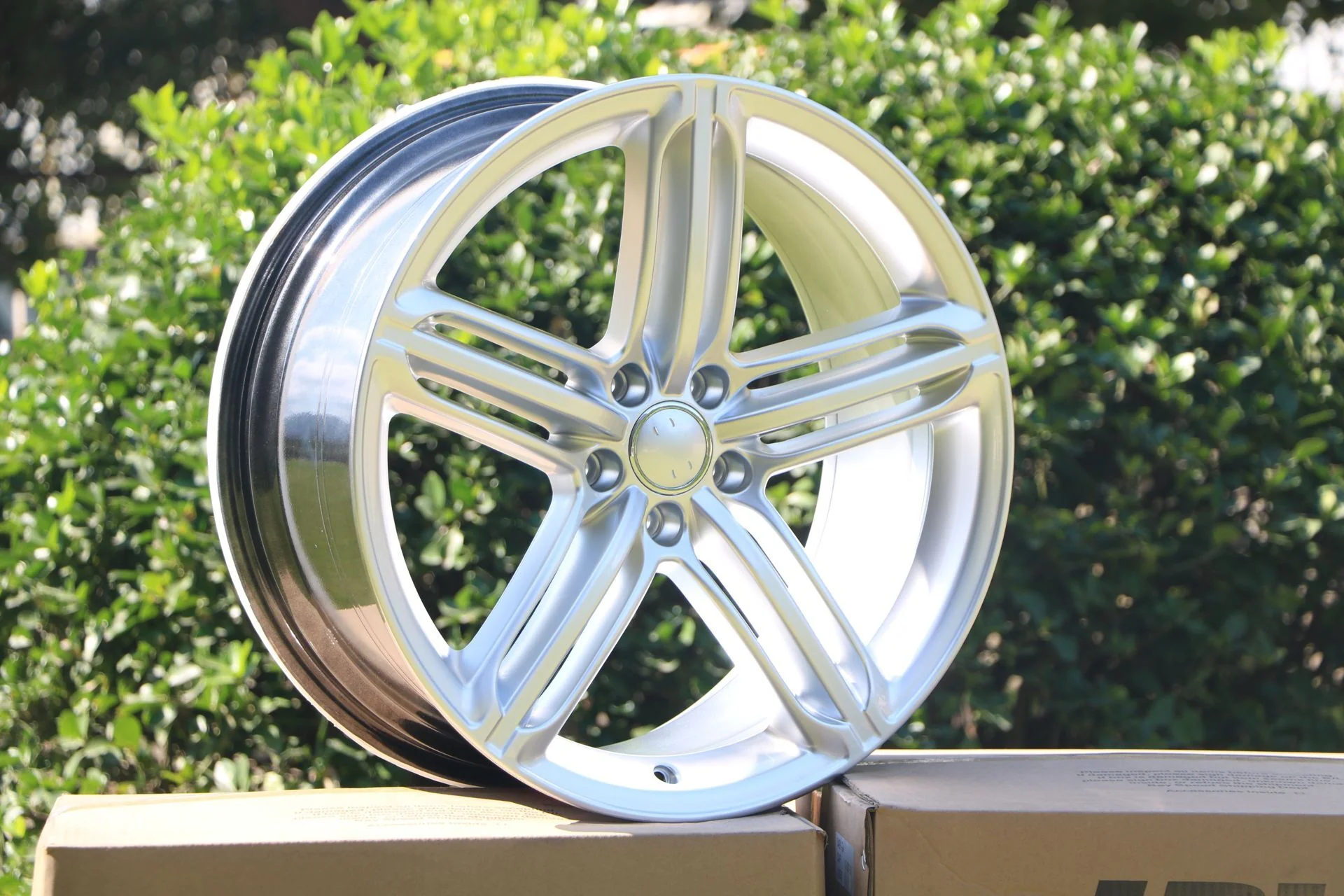 W620 Hyper Silver 20*9.0 ET50 5*130 CB71.5 - Image 12