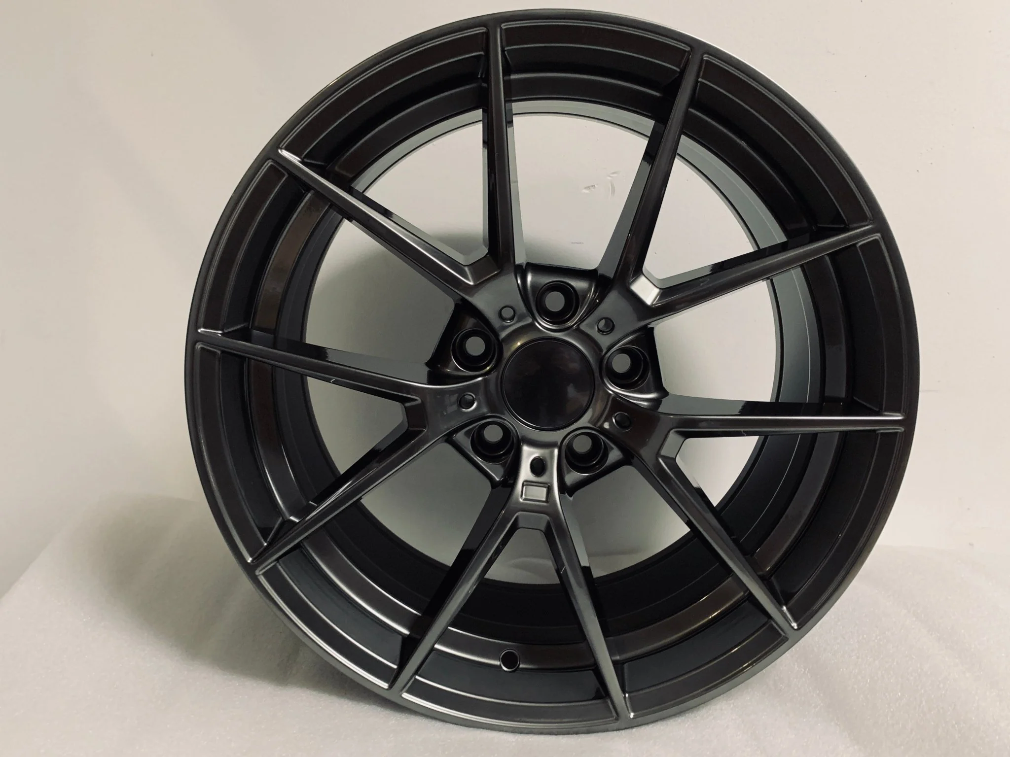 W705 Metalic 18x9.0 ET35 5x120 CB72.6 - Image 8