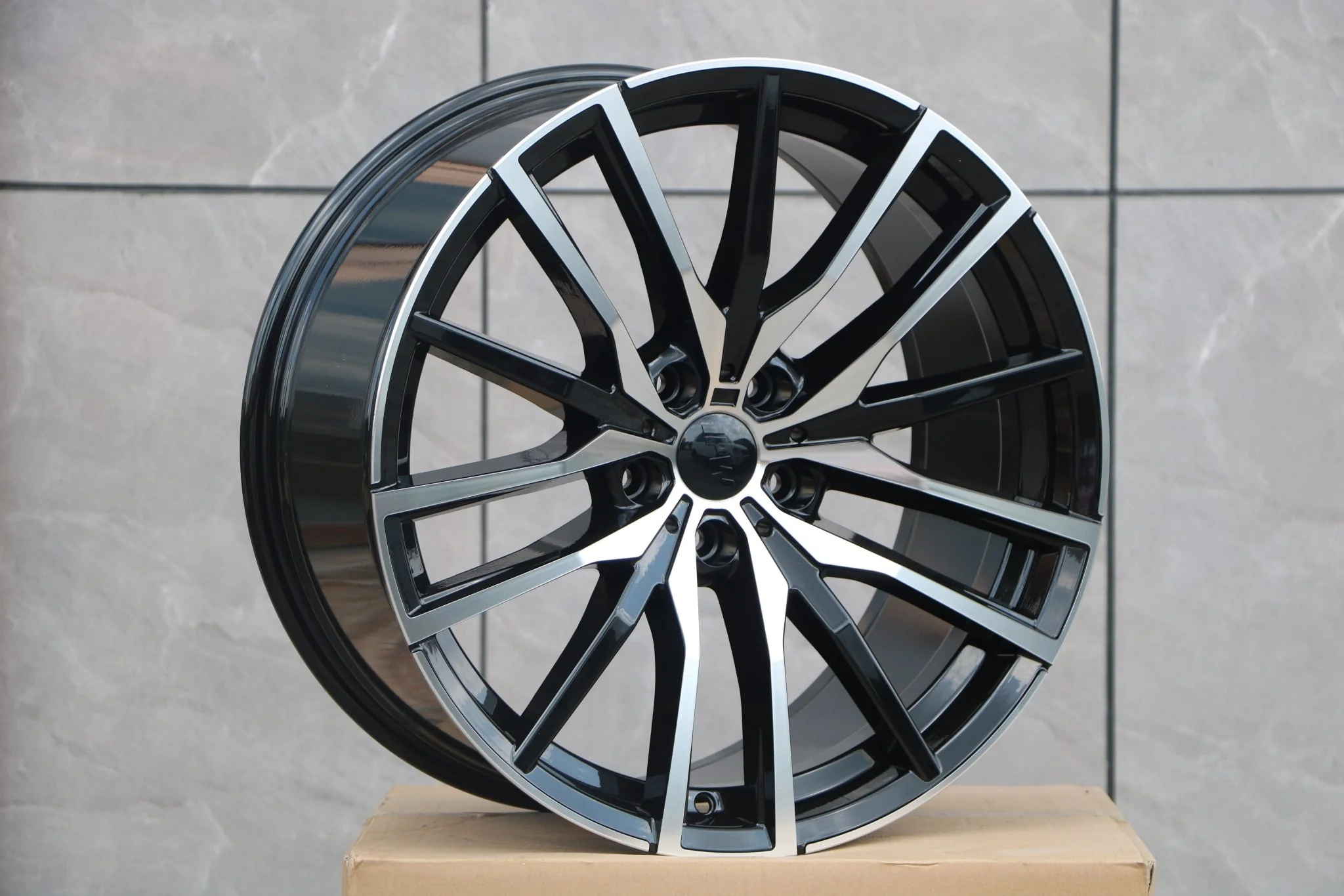 W726 D1473 Black Machined Face 20*10 ET40 CB74.1 - Image 2