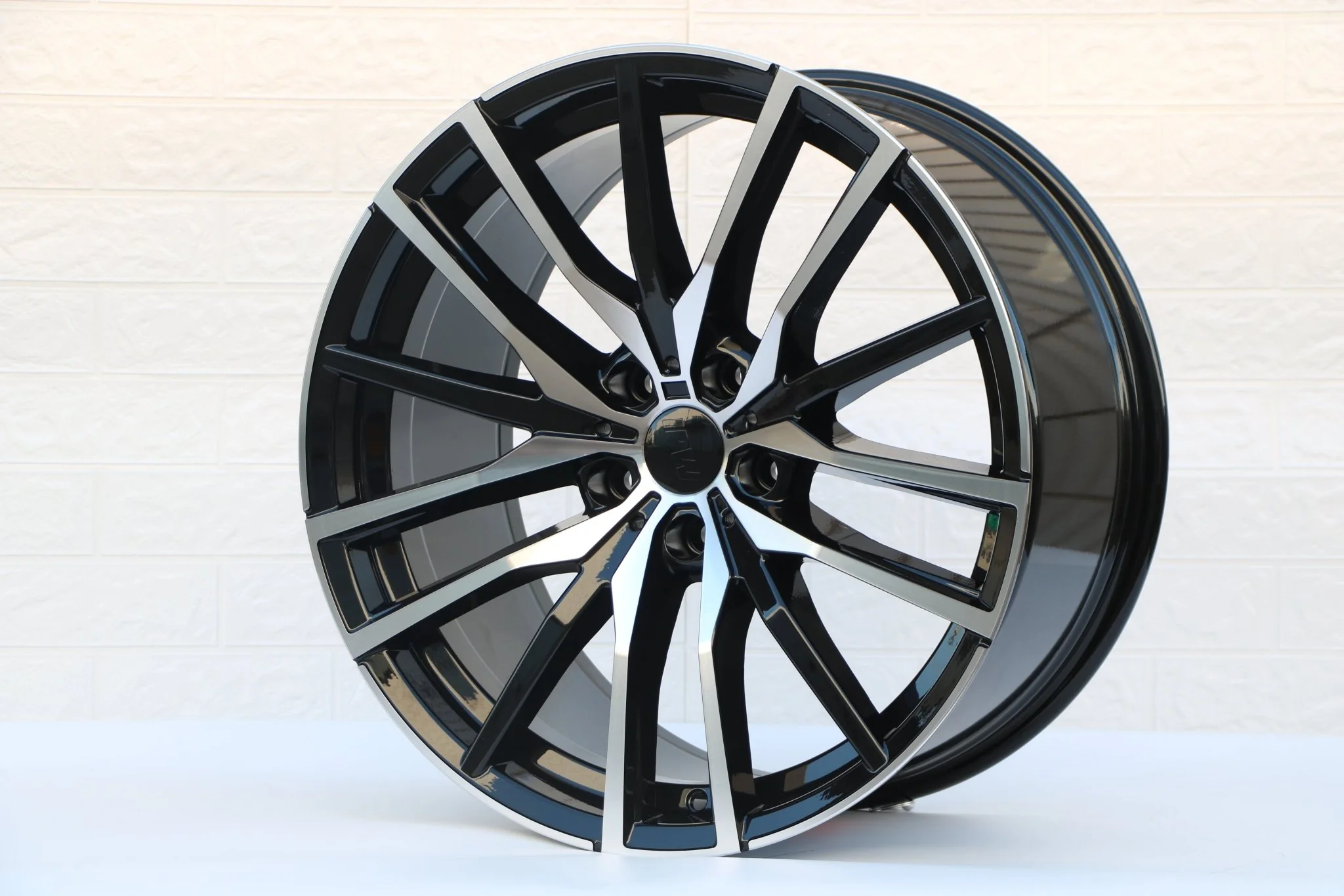 W726 D1473 Black Machined Face 20*10 ET40 CB74.1 - Image 7
