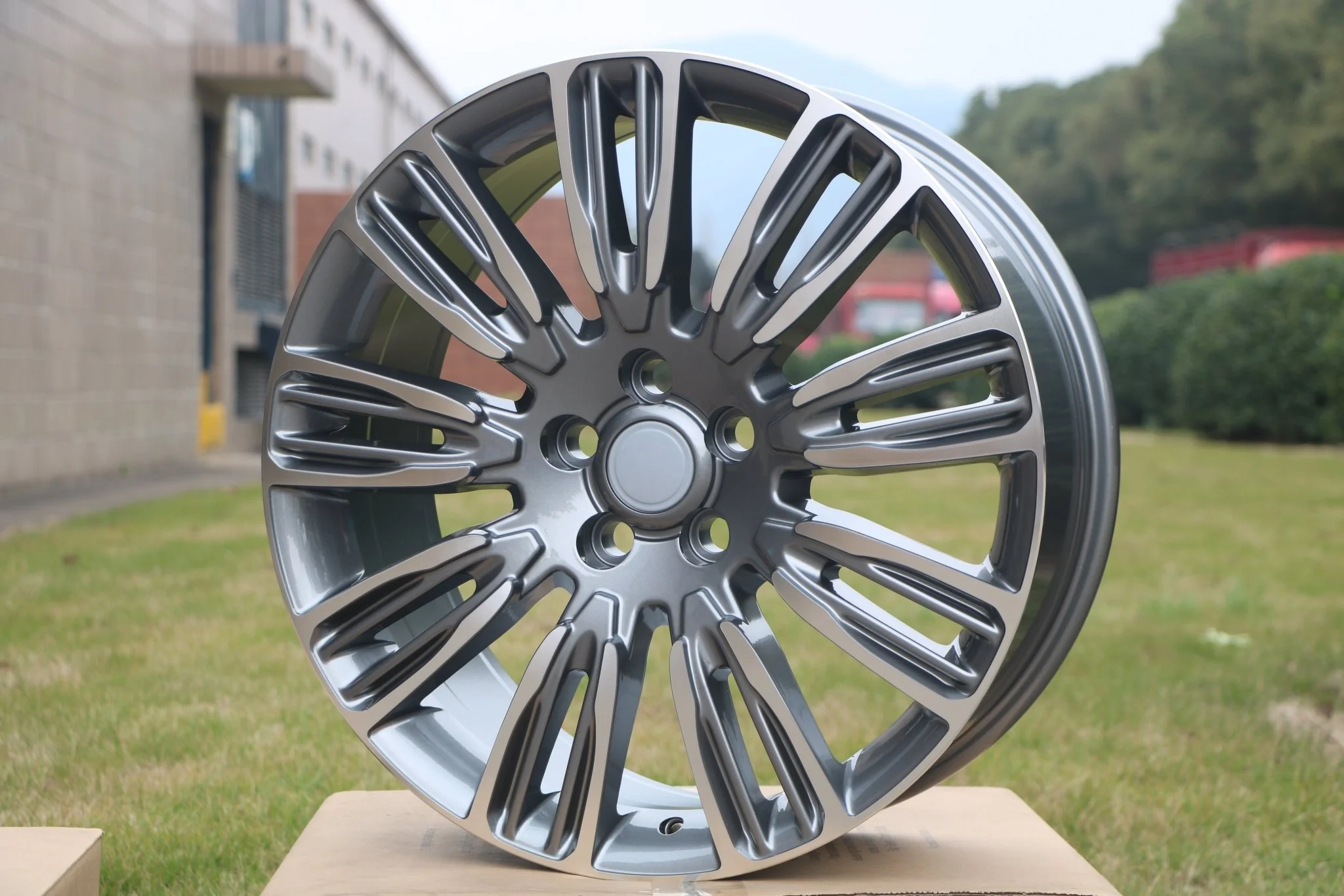 W798 Gunmetal Machined Face 22x9.5 ET45 5x120 CB72.6 - Image 5