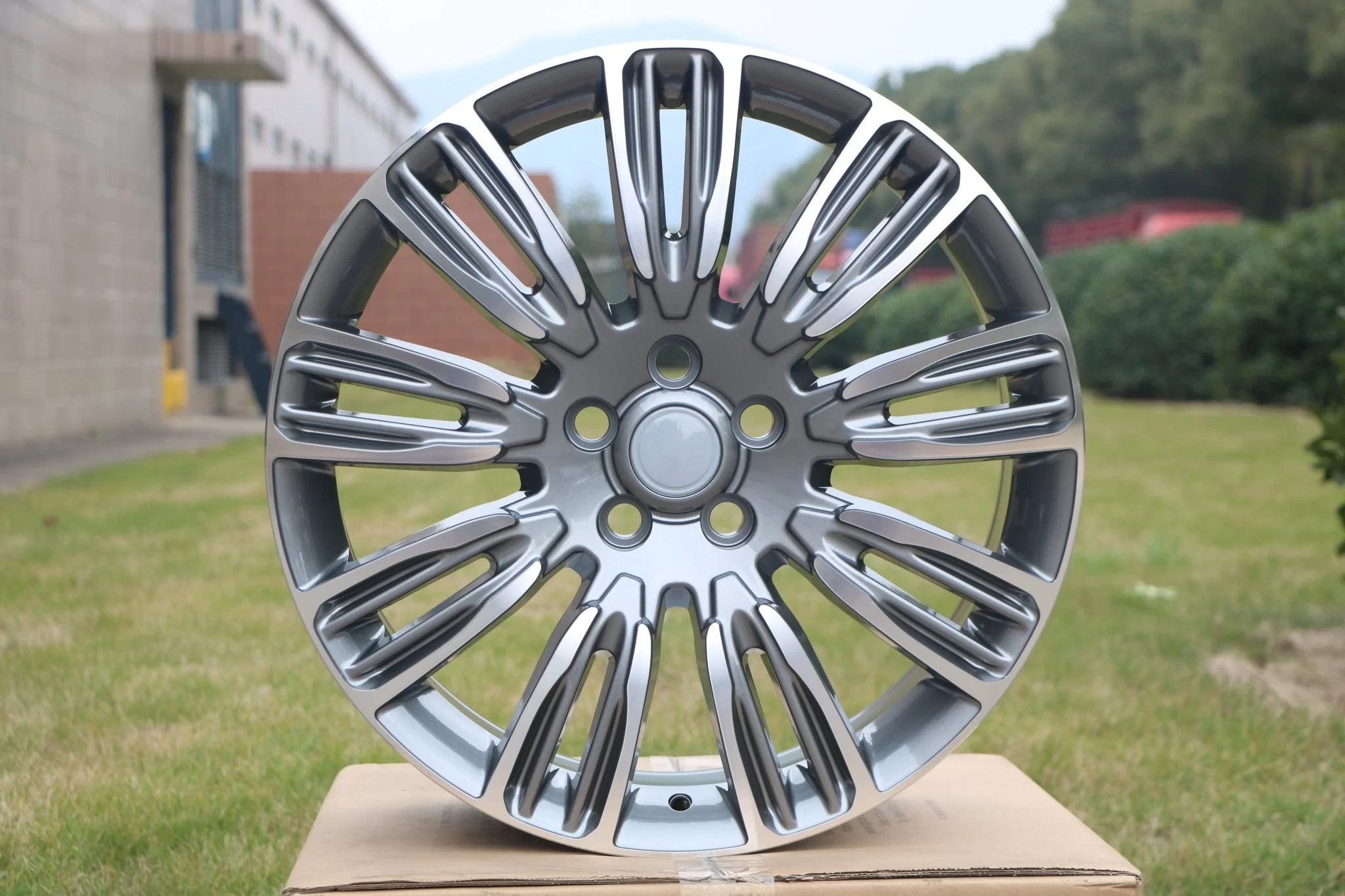 W798 Gunmetal Machined Face 22x9.5 ET45 5x120 CB72.6 - Image 6