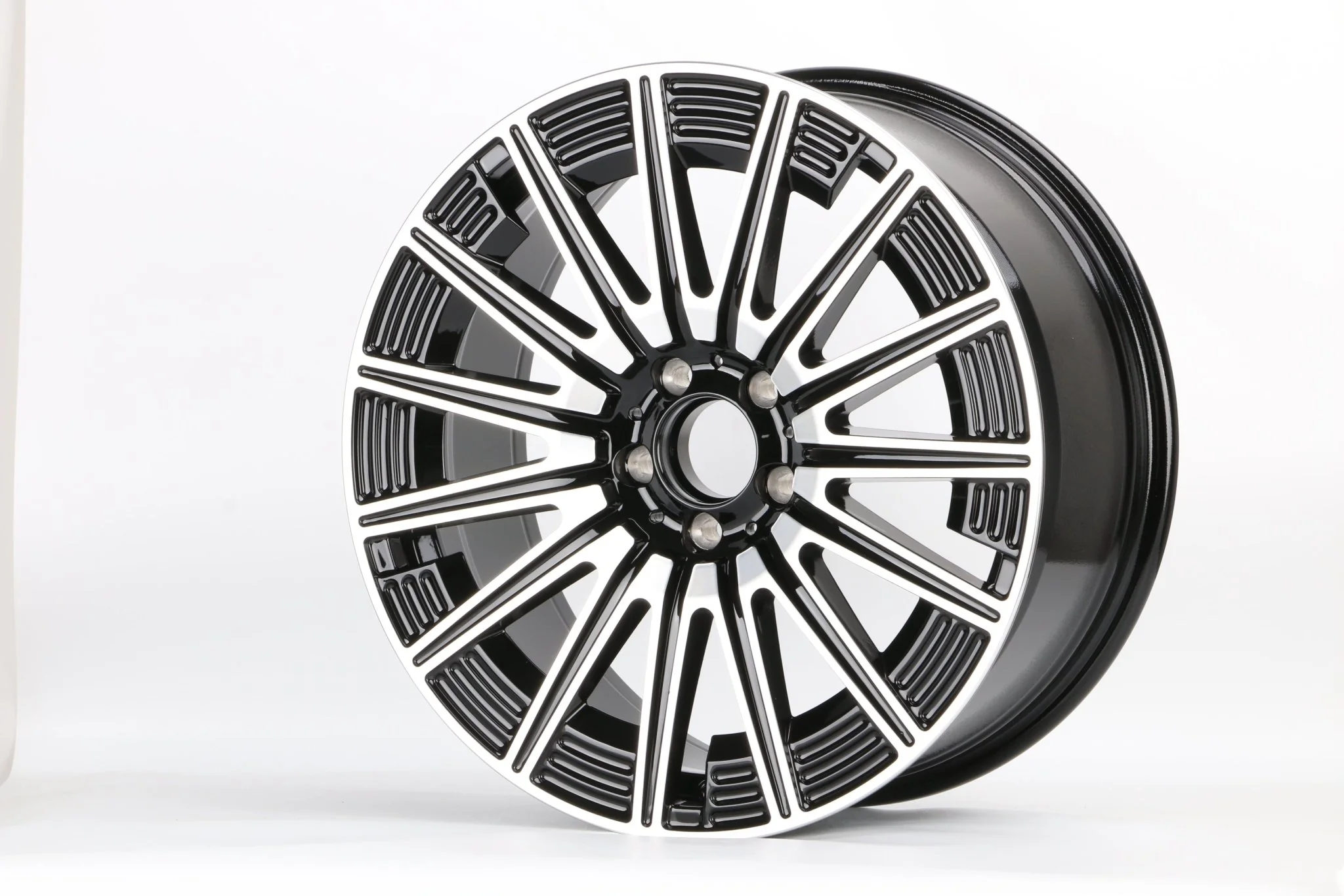 W813 Black Machined Face 22x9.0 Et32 5x112 CB66.6 - Image 3