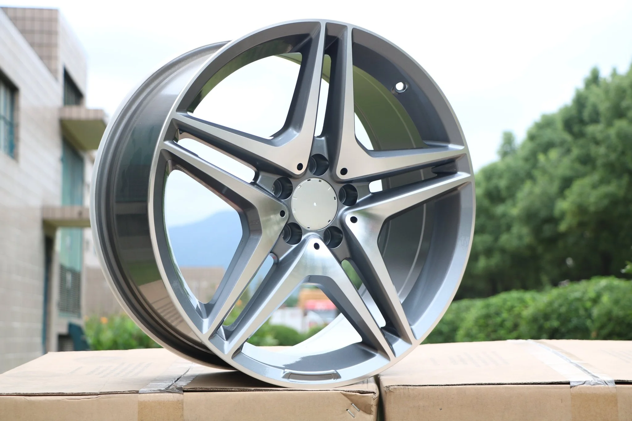 W828 Gunmetal Machined Face 18*9.5 ET45 5*112 CB66.6 - Image 17