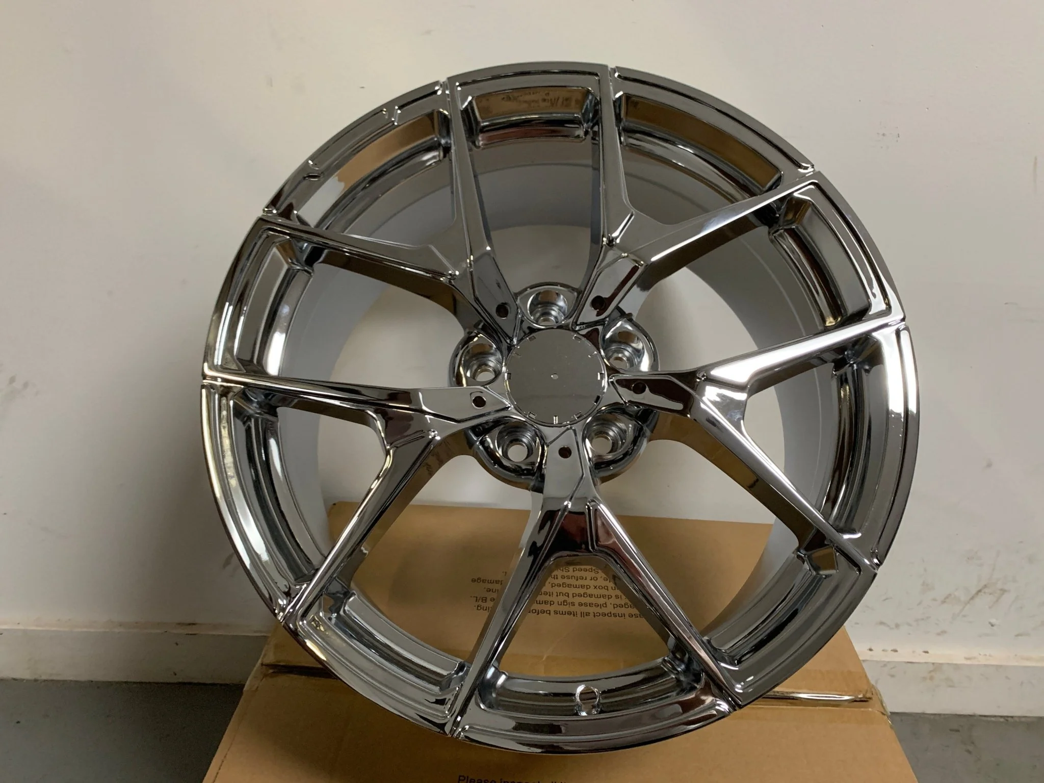 W838 Chrome 20x8.5 ET35 5x112 CB66.6 - Image 4