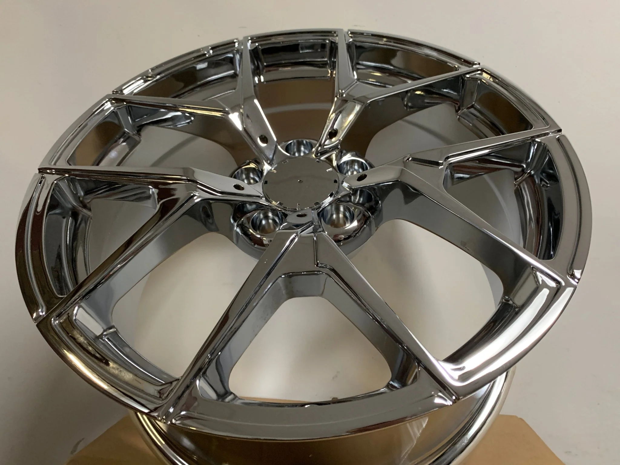 W838 Chrome 20x8.5 ET35 5x112 CB66.6 - Image 6