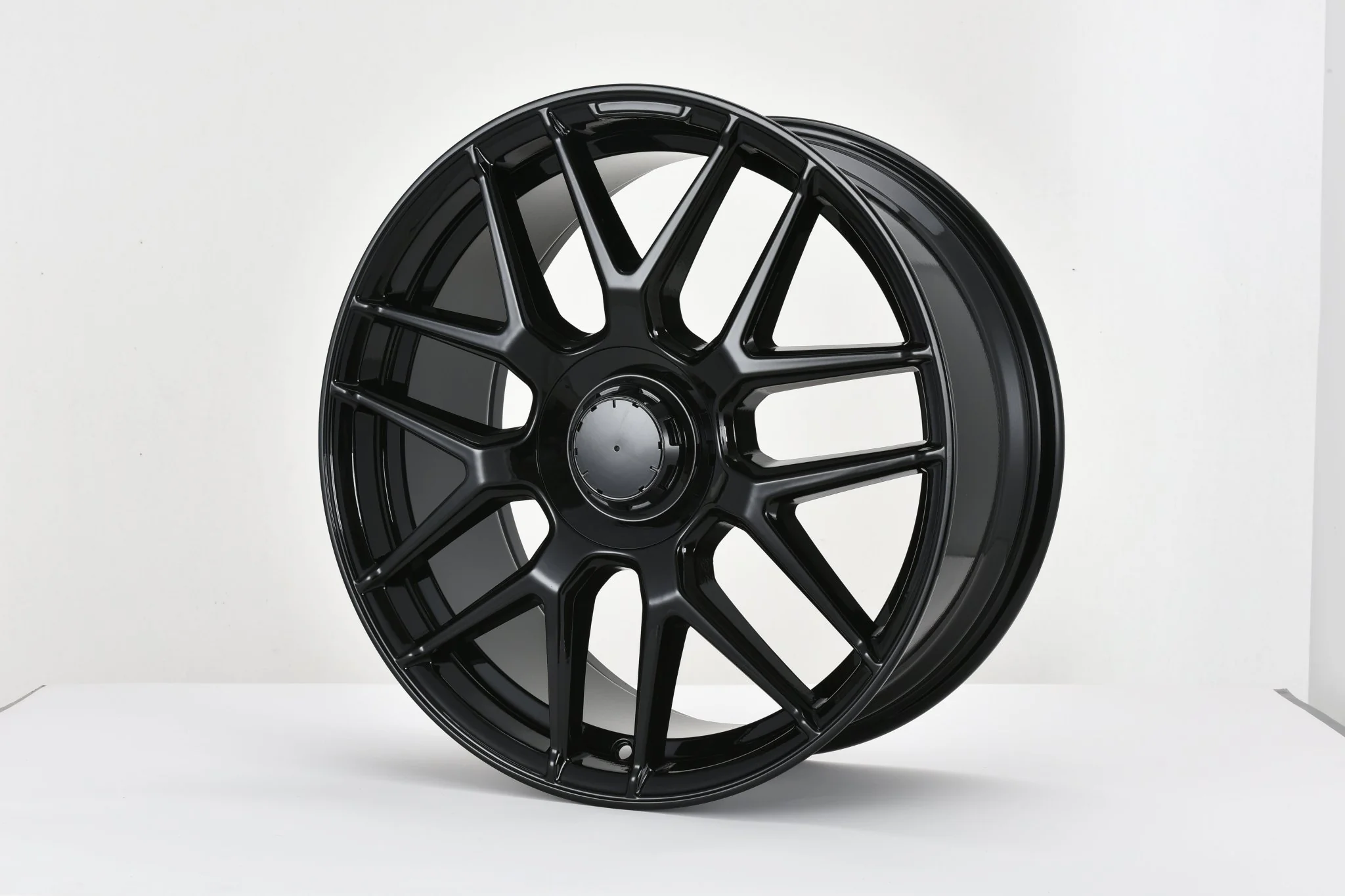 W840 D1258B Gloss Black 20x8.5 ET30 5x112 CB66.6 - Image 2