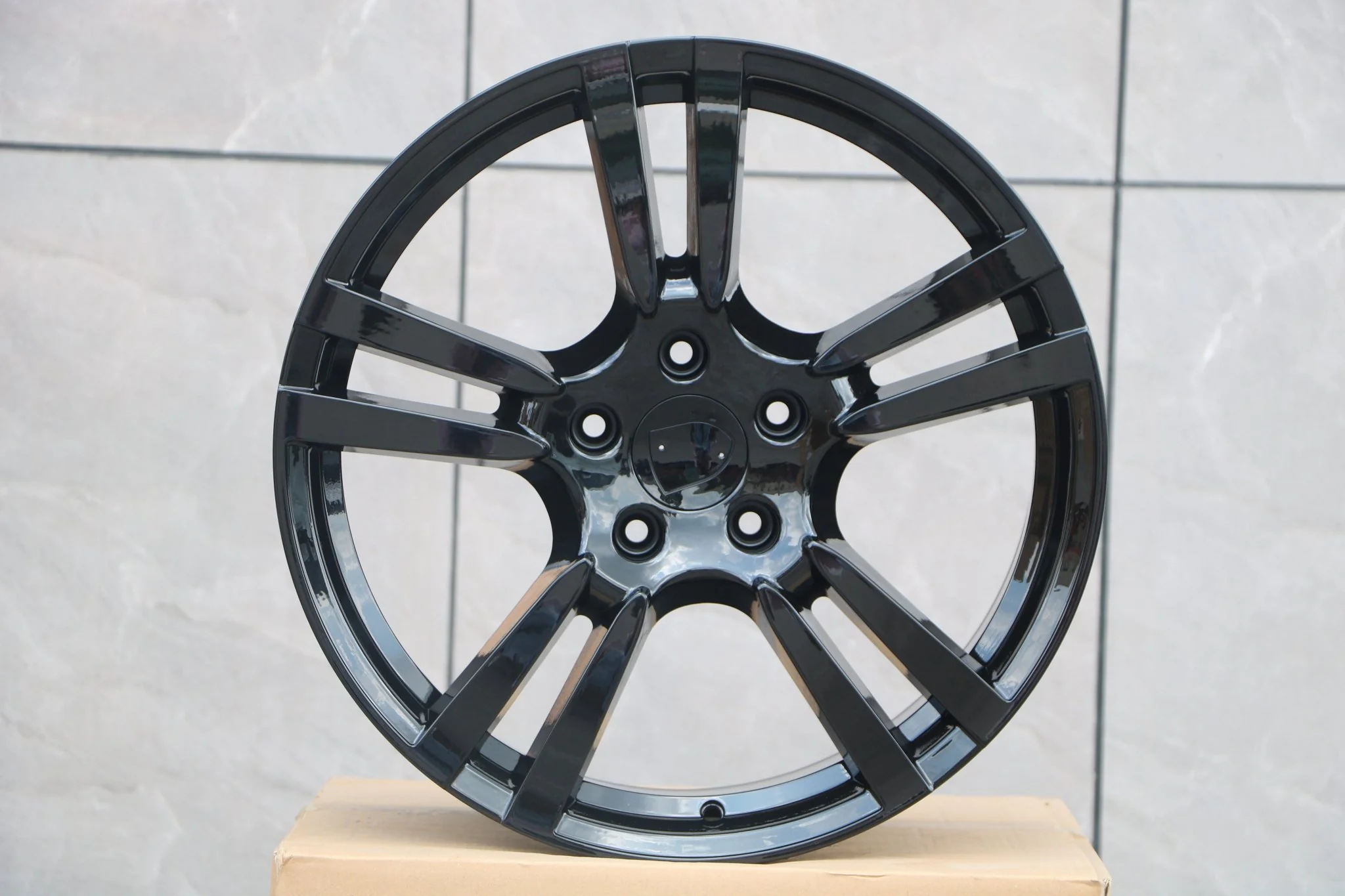 W856 249 Gloss Black 20x9.5 ET56 CB71.6 5x130 - Image 4