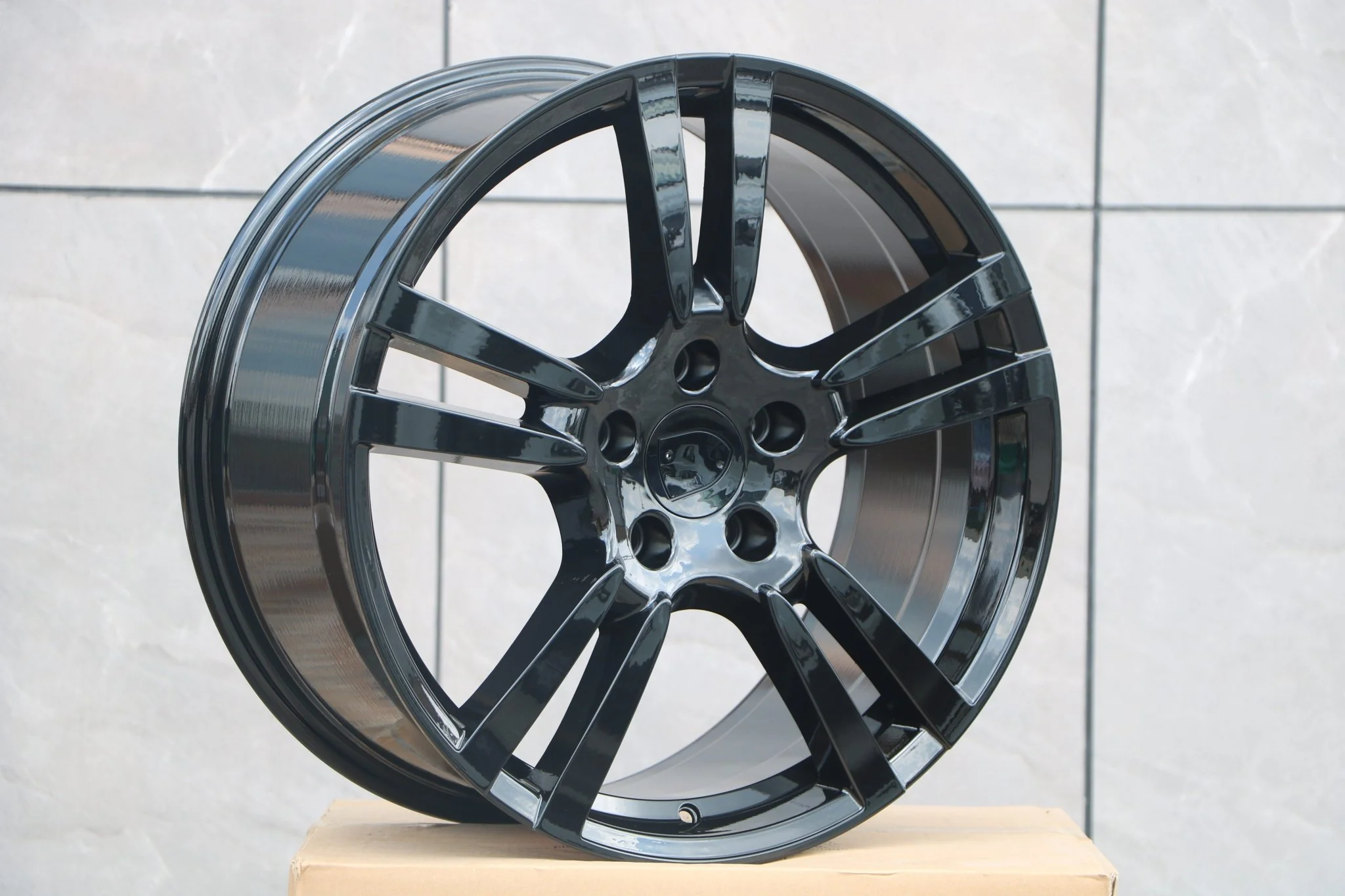 W856 249 Gloss Black 20x9.5 ET56 CB71.6 5x130 - Image 5