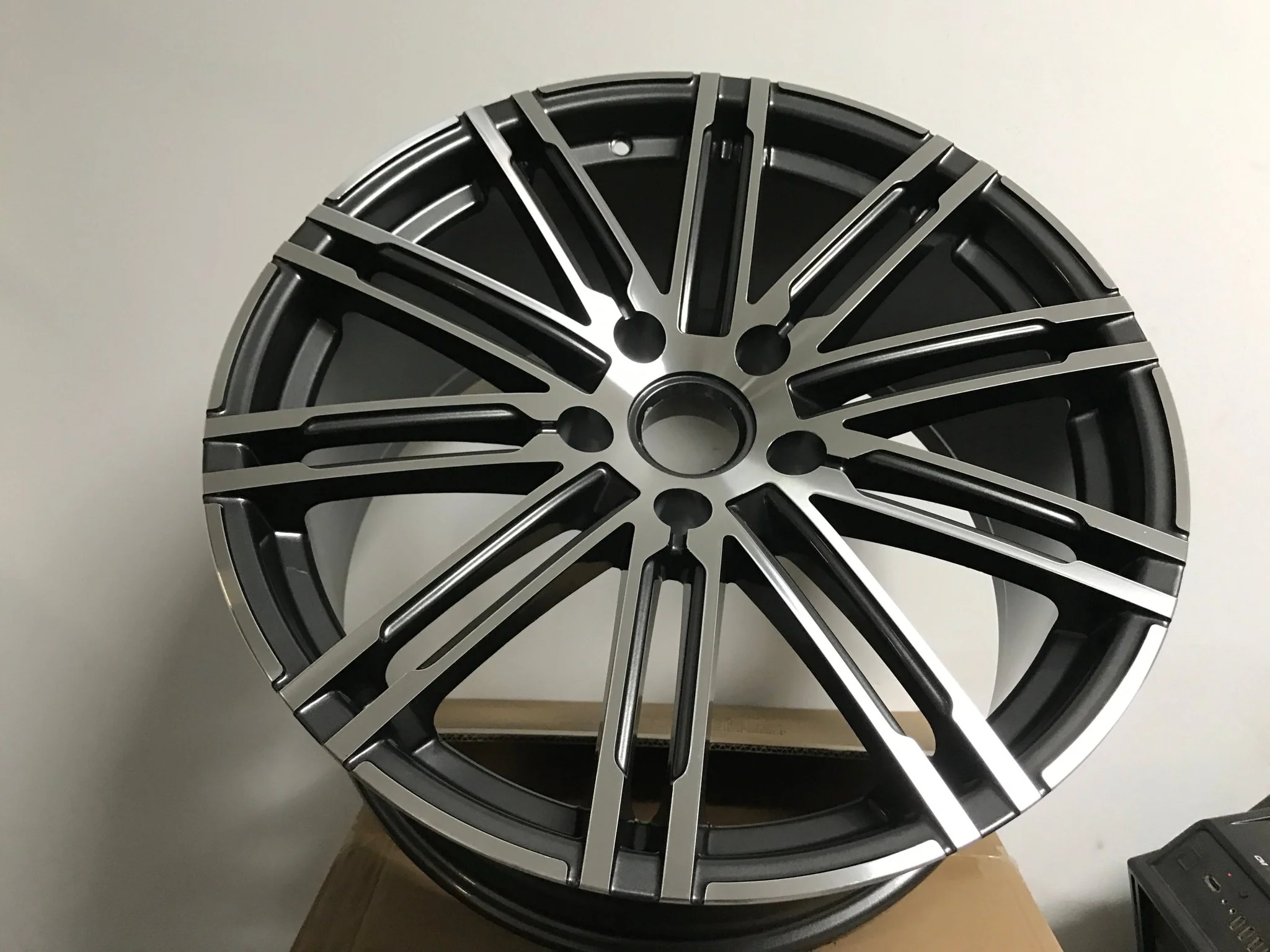 W858 862 Gunmetal Machined Face 21x10 ET60 5x130 CB71.56 - Image 5