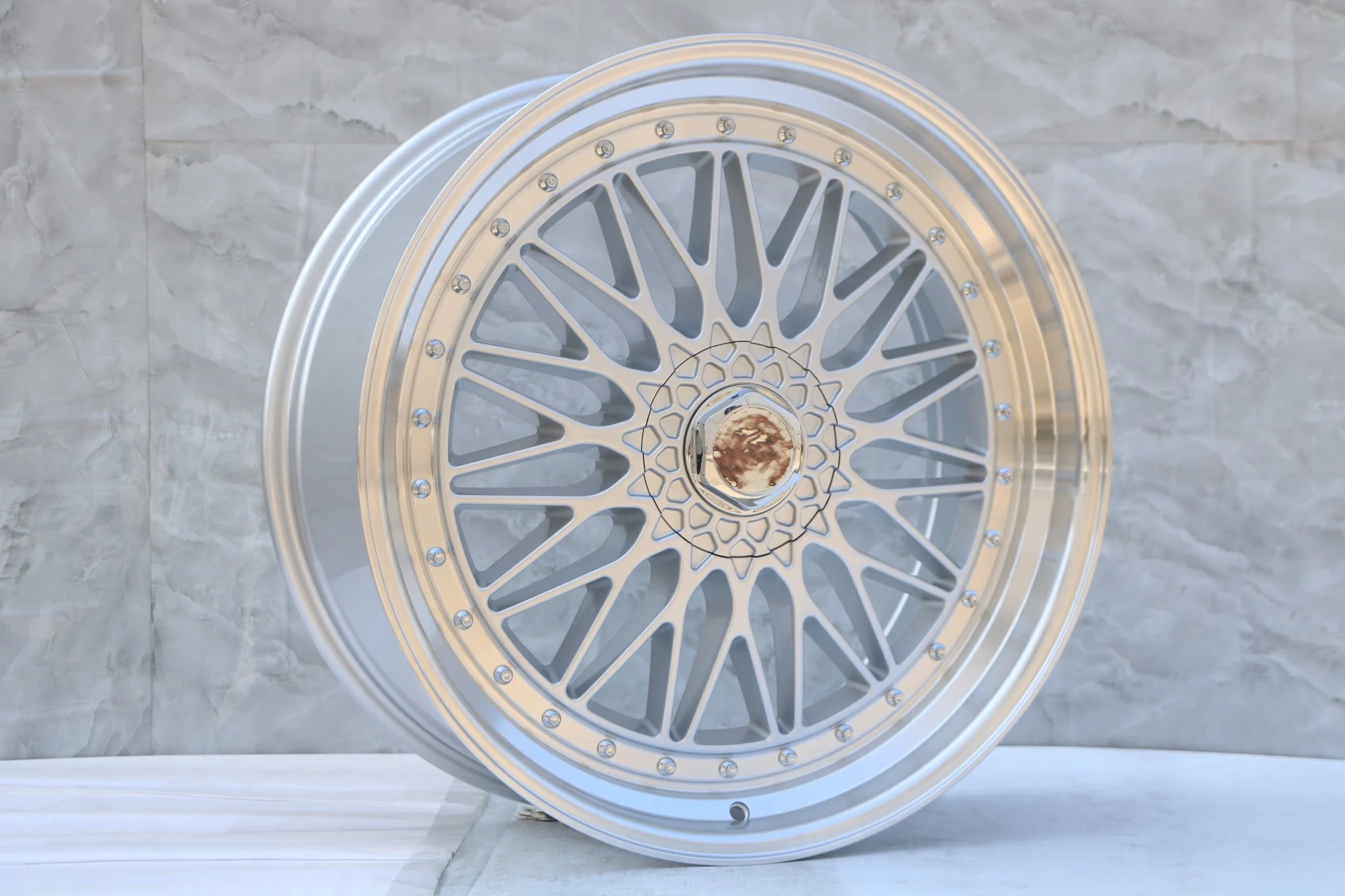 W885 Silver Machined Lip 22x9.0 ET30 5x112/114.3/120 CB73.1 C479-03-S1 - Image 5