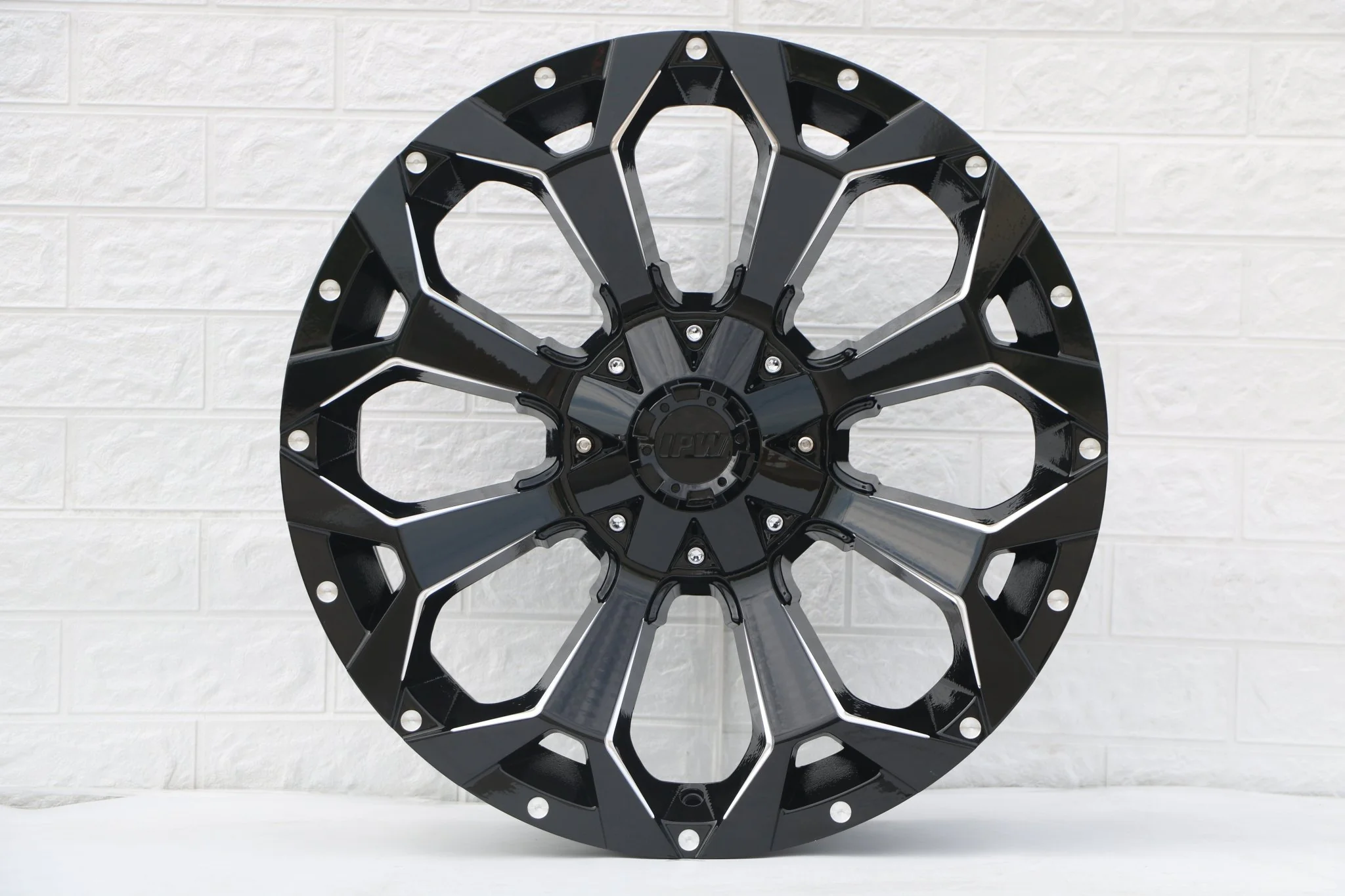 W950 1670 Gloss Black Milled 22x10 ET0 5x127/114.3 CB71.6 - Image 4