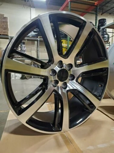 I228 WHEEL 228-M 24X10 ET +30 6x139.7 CB (78.1) B+M